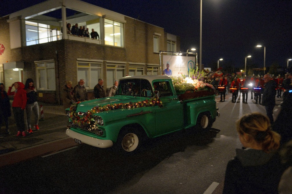 ../Images/Bloemencorso Noordwijkerhout 295.jpg